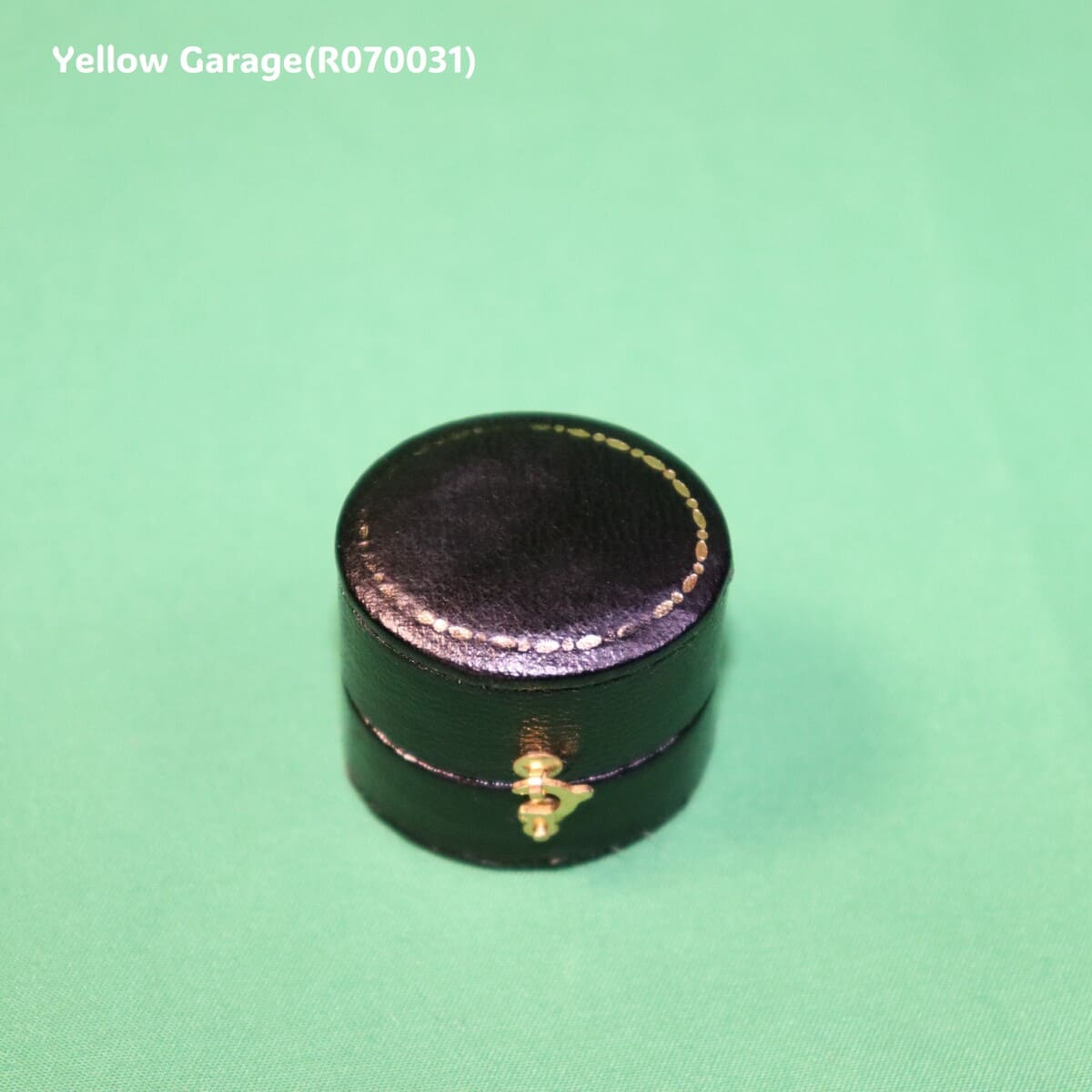 ムーンストーンリング（18金・イギリス・1960年代） ケース付き